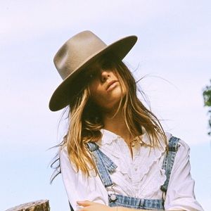 100% Australian wool brim hat